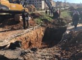 تنفيذ عباره قسطليه على طريق المتحلق الشمالي جانب مدخل السكن الشبابي لضاحيه قدسيا